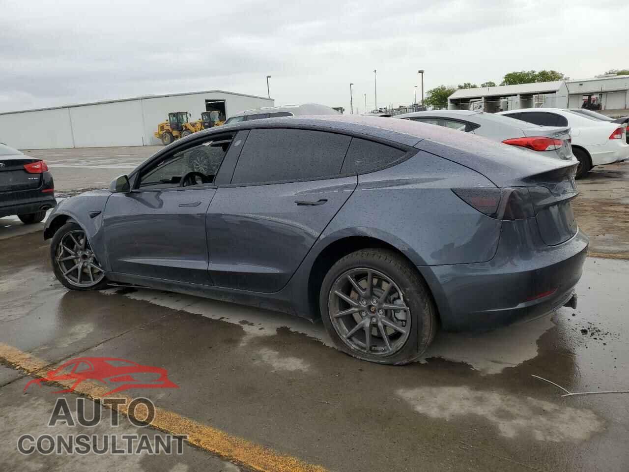 TESLA MODEL 3 2018 - 5YJ3E1EA7JF011487