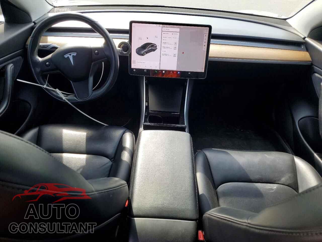 TESLA MODEL 3 2018 - 5YJ3E1EA6JF052743