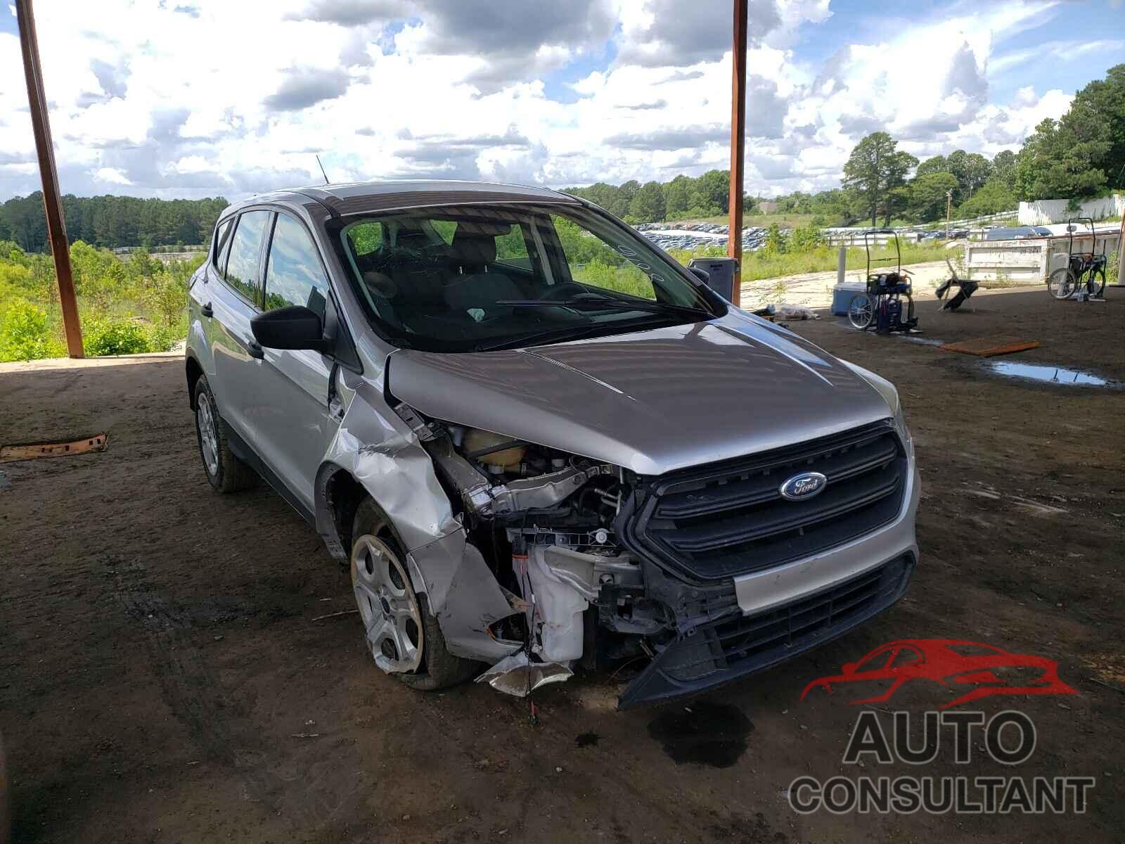 FORD ESCAPE 2017 - 1FMCU0F74HUA88816