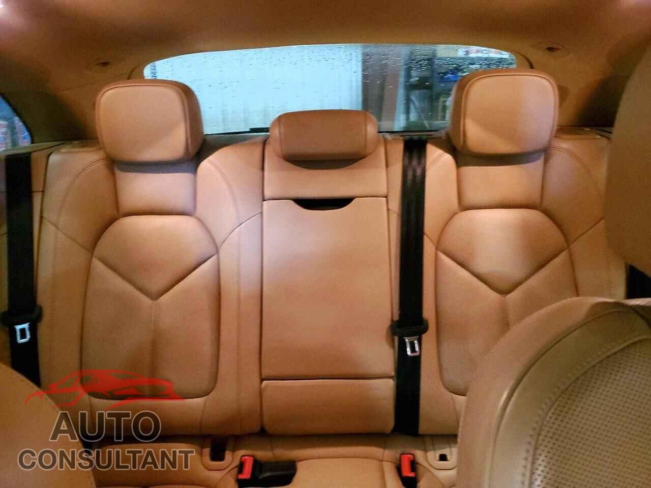 PORSCHE MACAN 2016 - WP1AB2A55GLB52707