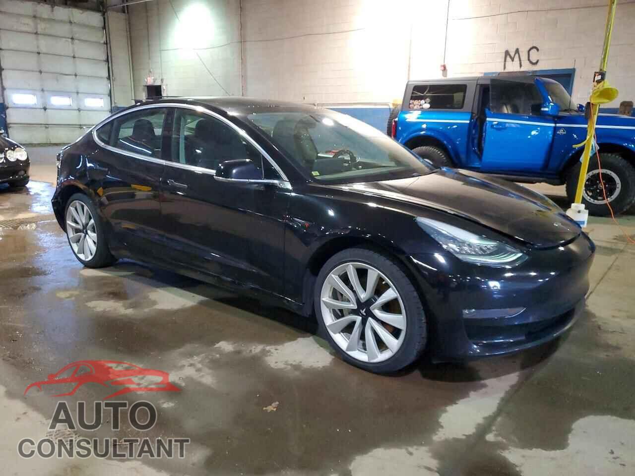 TESLA MODEL 3 2020 - 5YJ3E1EB0LF650757