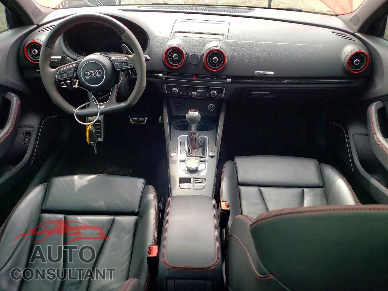 AUDI RS3 2018 - WUABWGFF4J1903679
