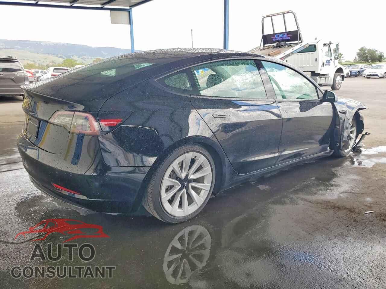 TESLA MODEL 3 2022 - 5YJ3E1EA8NF371440