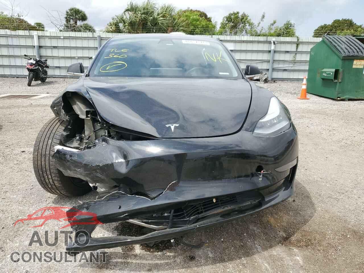 TESLA MODEL 3 2018 - 5YJ3E1EAXJF025402