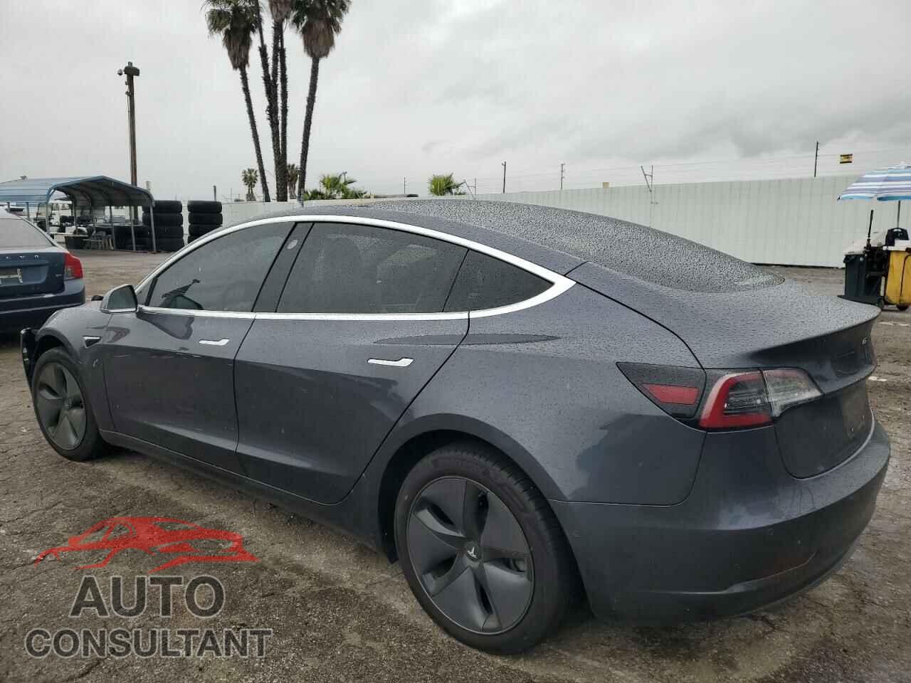 TESLA MODEL 3 2018 - 5YJ3E1EA0JF168505