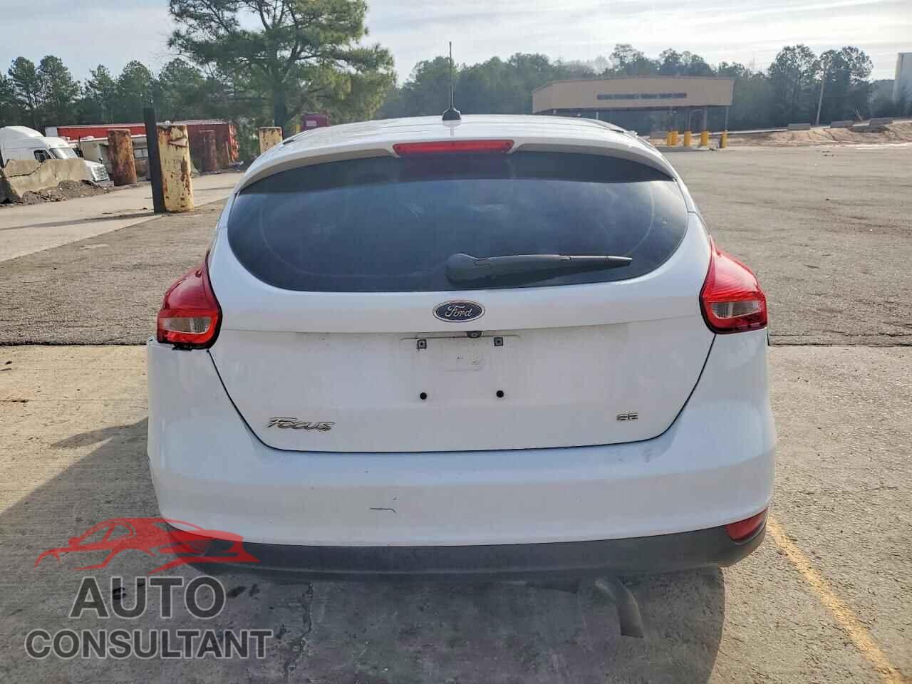 FORD FOCUS 2017 - 1FADP3K20HL286669