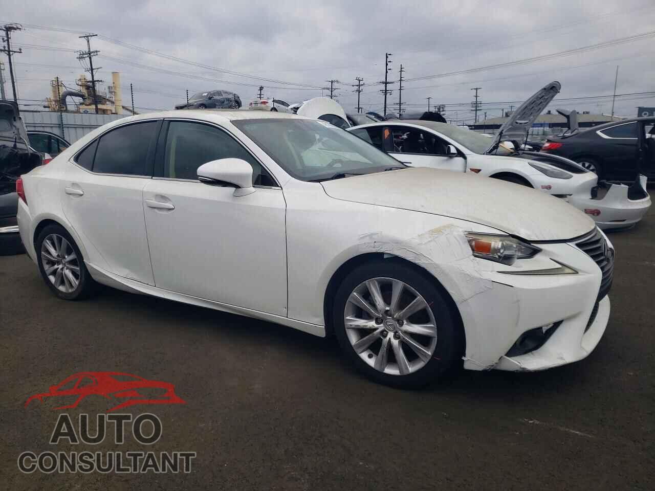 LEXUS IS 2014 - JTHBF1D20E5040581