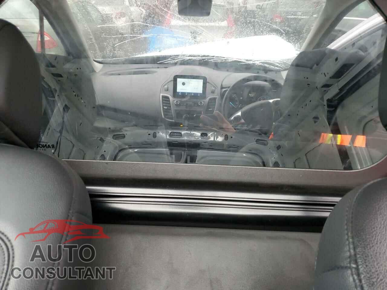 FORD TRANSIT 2021 - NM0LS7E28M1493515