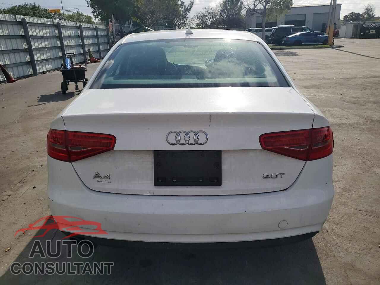 AUDI A4 2013 - WAUAFAFL4DN038671