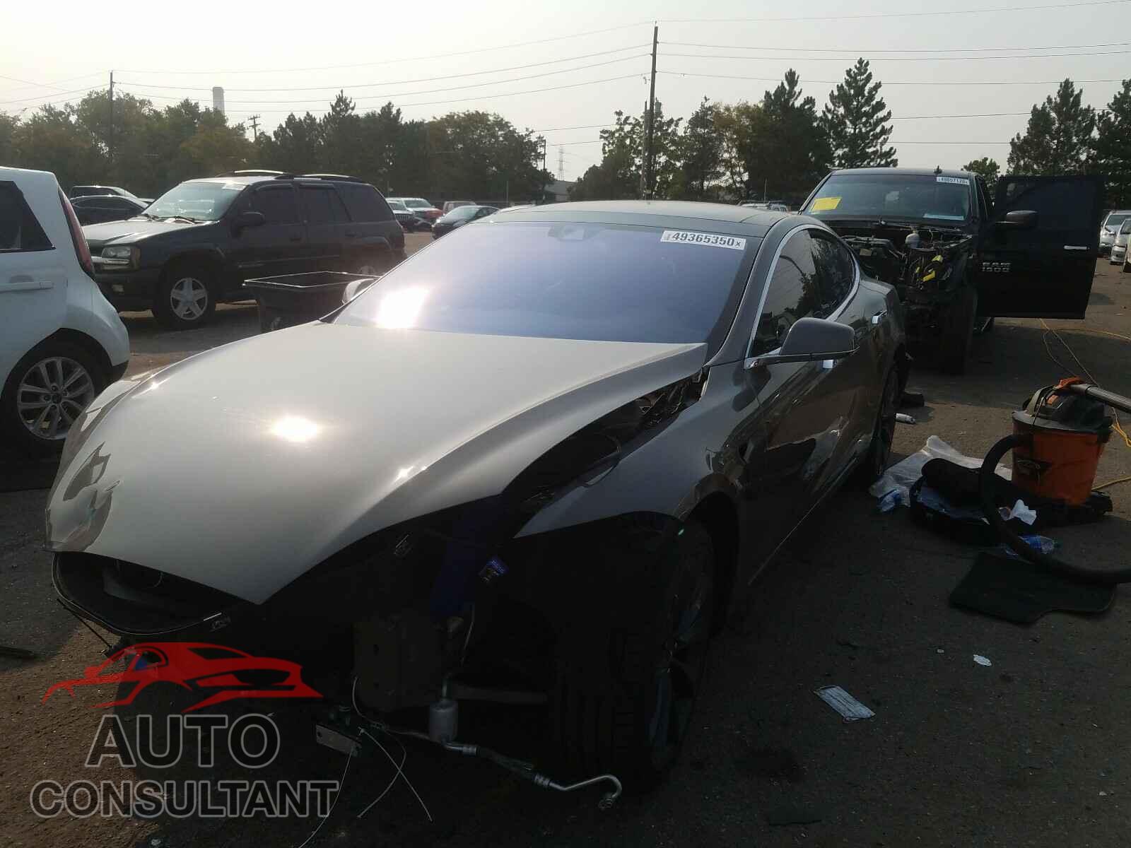 TESLA MODEL S 2016 - 5YJSA1E44GF134142