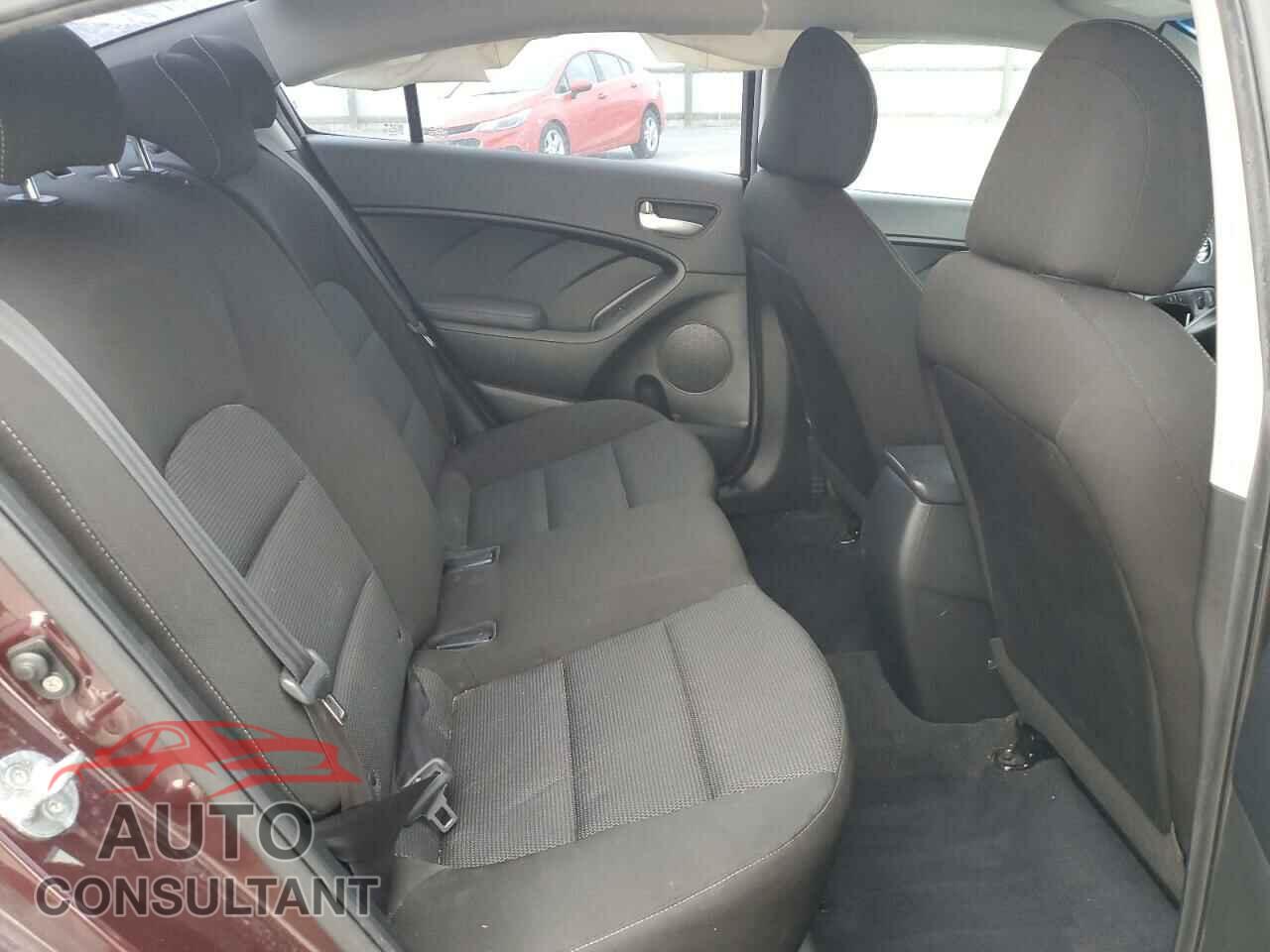 KIA FORTE 2017 - 3KPFK4A72HE042924