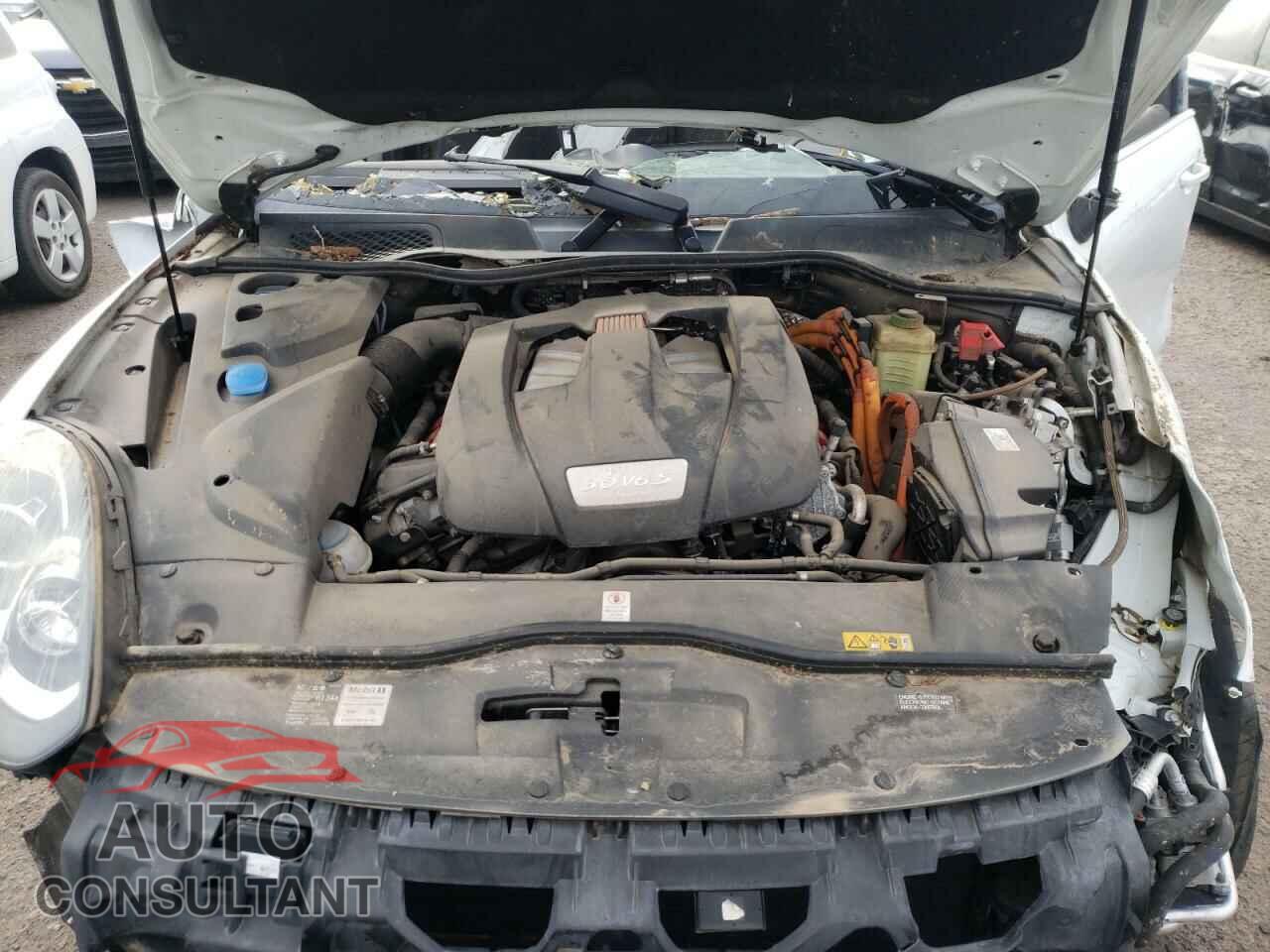 PORSCHE CAYENNE 2016 - WP1AE2A22GLA60113