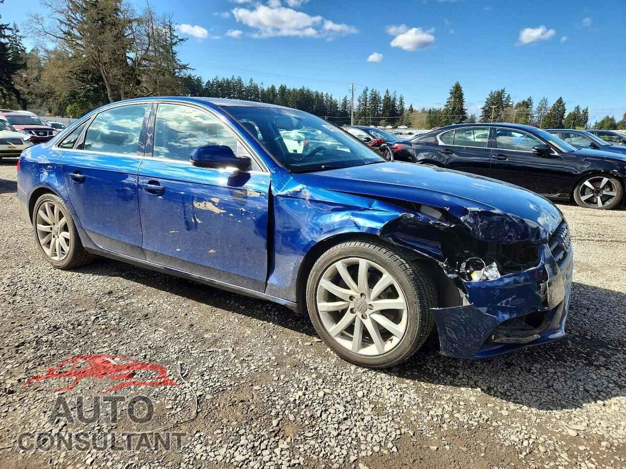 AUDI A4 2013 - WAUMFBFL8DN049787