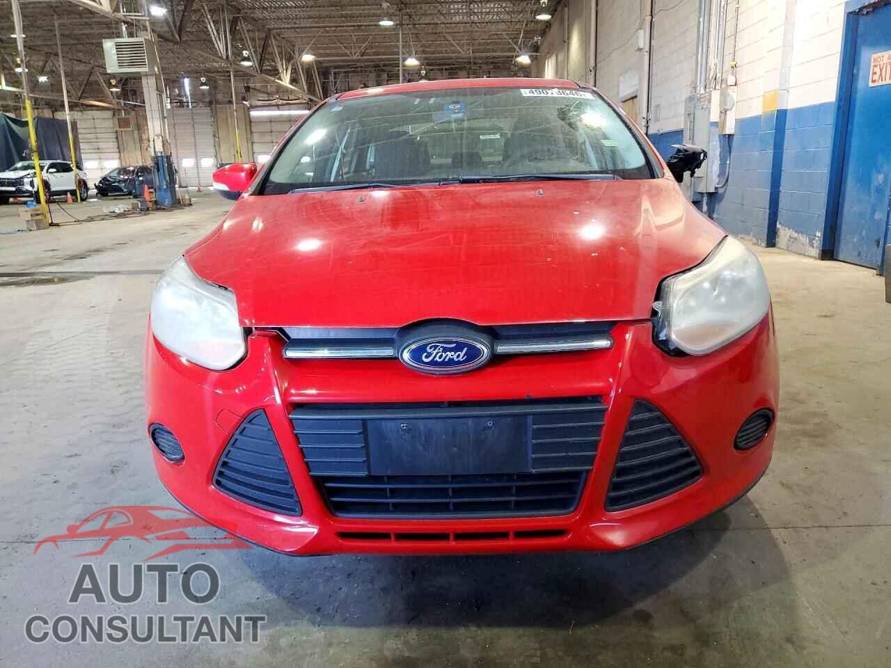 FORD FOCUS 2014 - 1FADP3F27EL214132