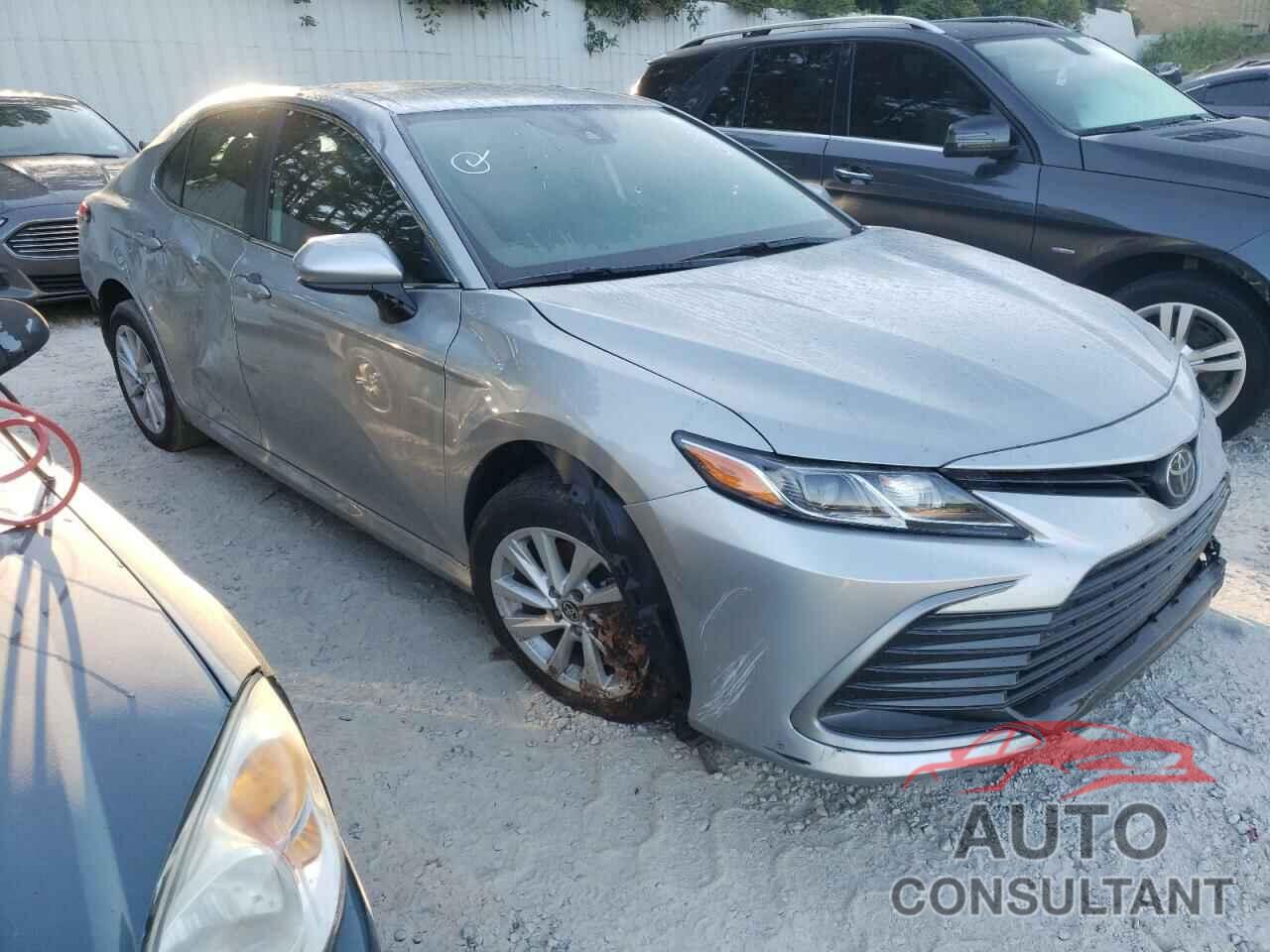TOYOTA CAMRY 2021 - 4T1C11AK7MU614490