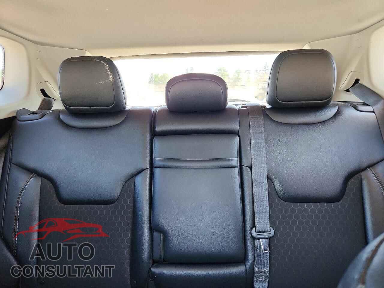 JEEP COMPASS 2017 - 3C4NJDBB1HT674570
