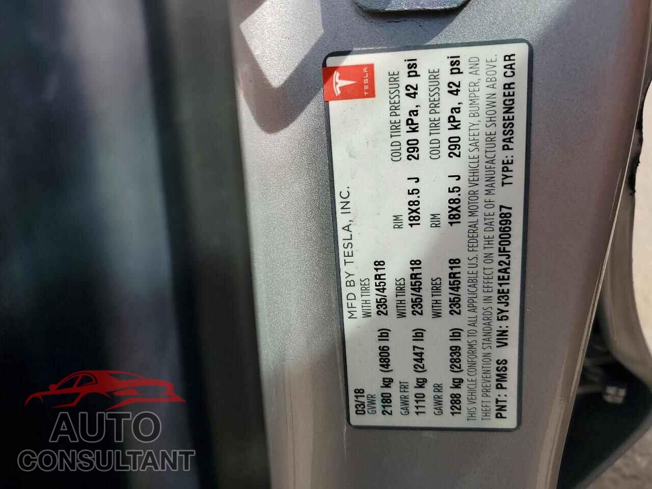 TESLA MODEL 3 2018 - 5YJ3E1EA2JF006987