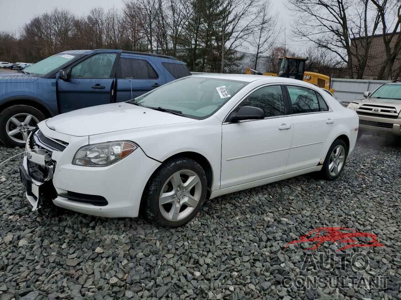 CHEVROLET MALIBU 2011 - 1G1ZB5E17BF233236