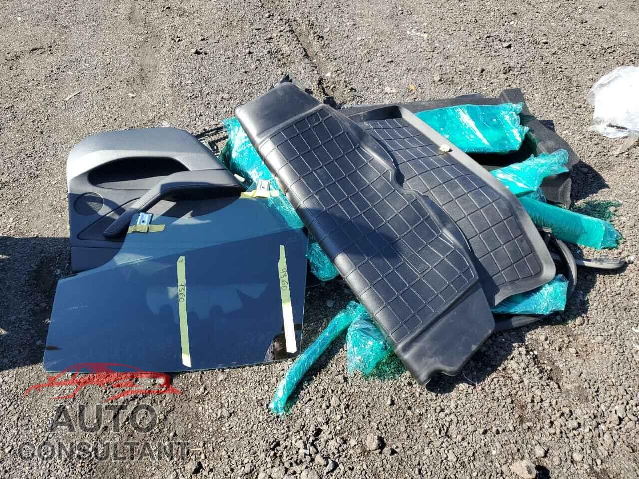 TESLA MODEL 3 2021 - 5YJ3E1EB7MF025502