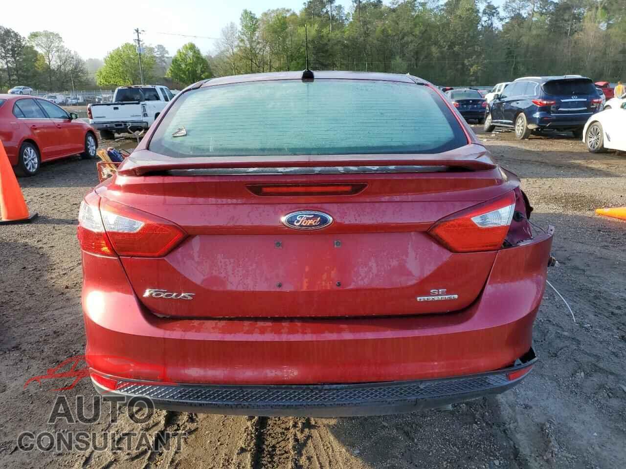 FORD FOCUS 2014 - 1FADP3F23EL203547