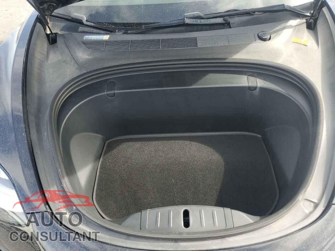 TESLA MODEL 3 2018 - 5YJ3E1EA3JF053638