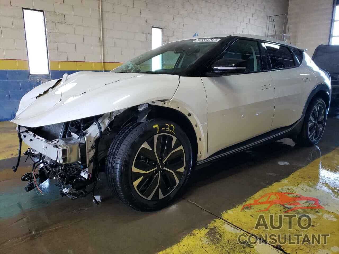 KIA EV6 LIGHT 2023 - KNDC34LA7P5604562