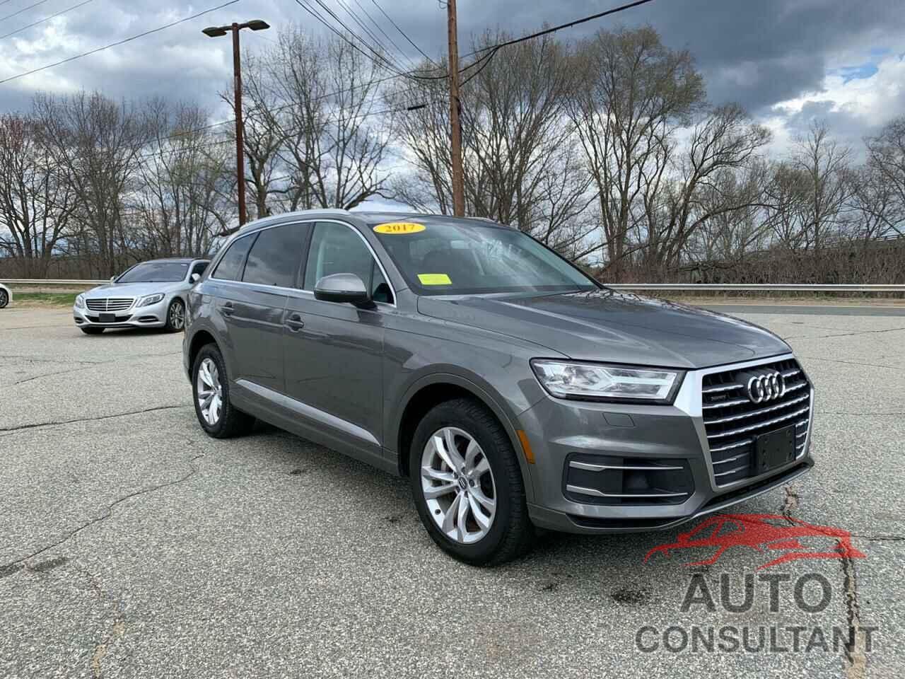 AUDI Q7 2017 - WA1LAAF7XHD013132