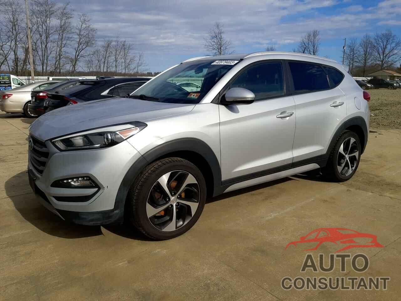 HYUNDAI TUCSON 2017 - KM8J3CA27HU409674