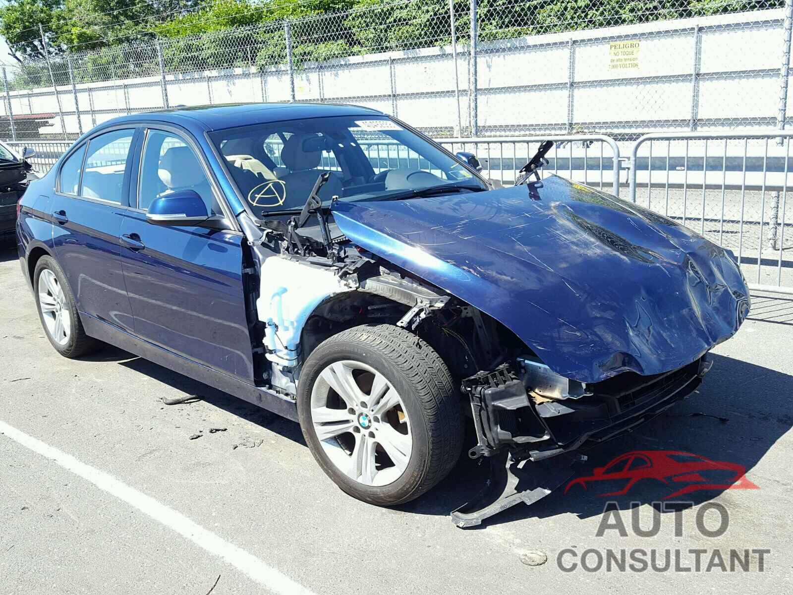 BMW 3 SERIES 2016 - WBA8E3G54GNT77254
