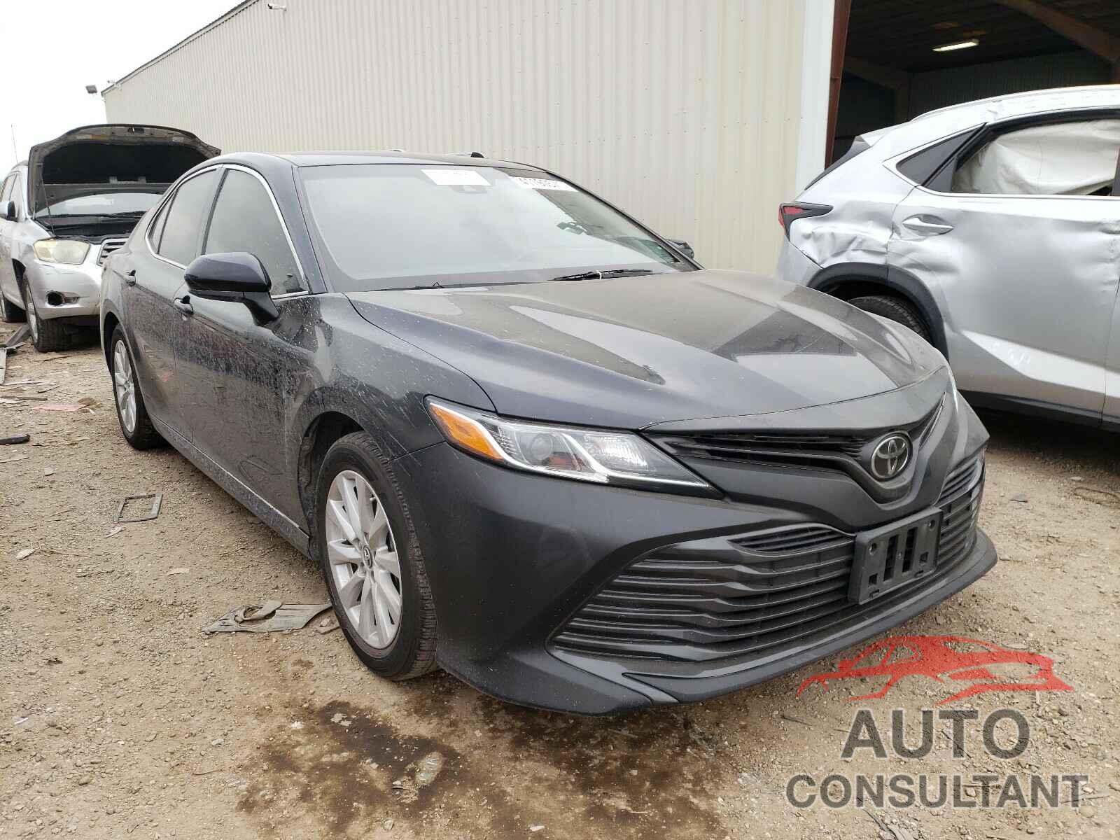 TOYOTA CAMRY 2018 - JTNB11HK6J3029337