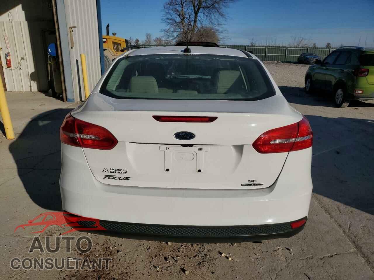 FORD FOCUS 2016 - 1FADP3F20GL239487