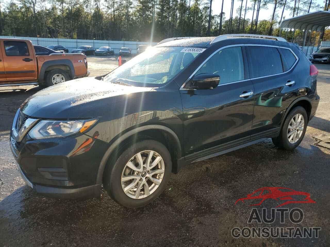 NISSAN ROGUE 2017 - KNMAT2MT6HP617630