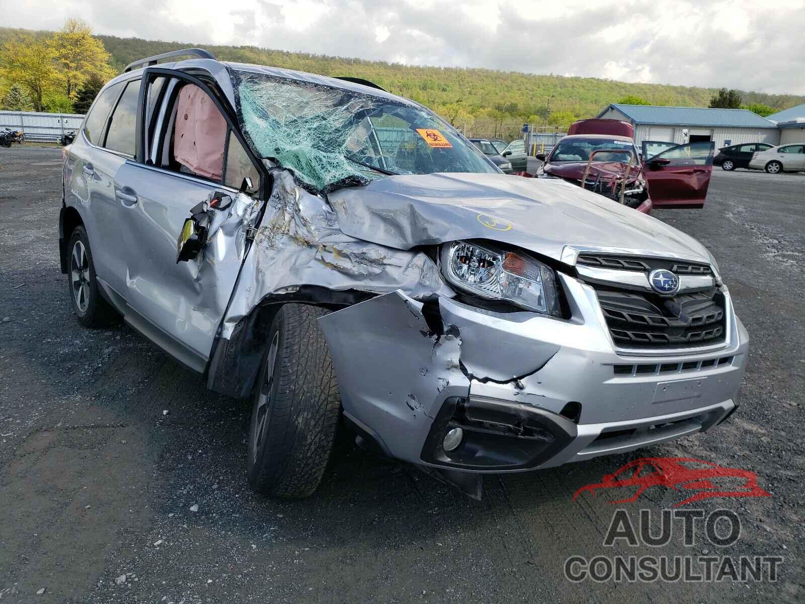 SUBARU FORESTER 2017 - JF2SJAJC3HH564521