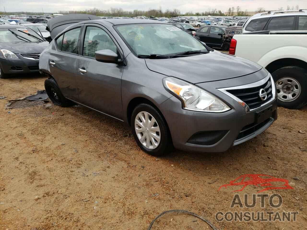 NISSAN VERSA 2018 - 3N1CN7AP4JL815196