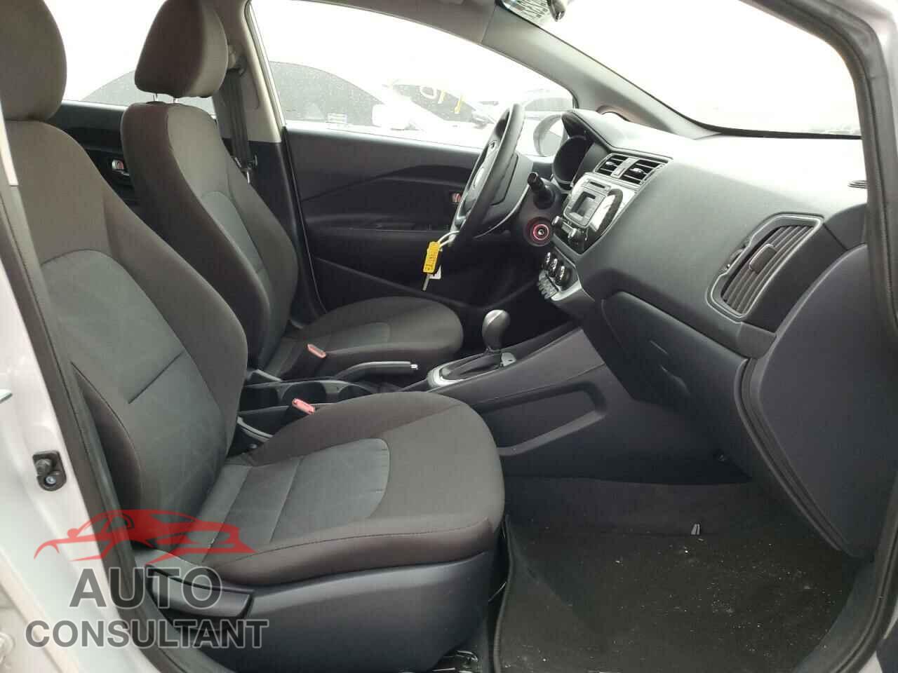 KIA RIO 2017 - KNADM4A34H6120475