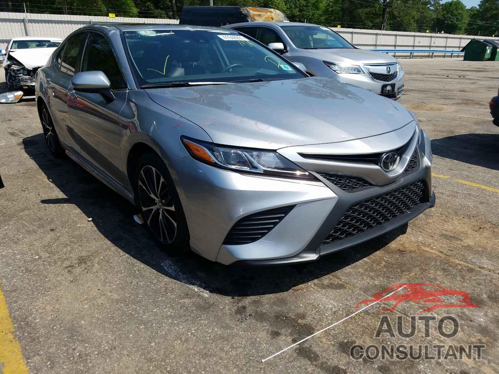 TOYOTA CAMRY 2020 - 4T1G11AK5LU958738