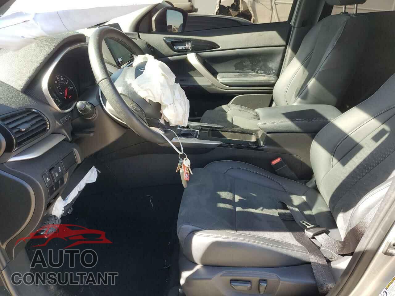MITSUBISHI ECLIPSE 2023 - JA4ATWAA8PZ044169