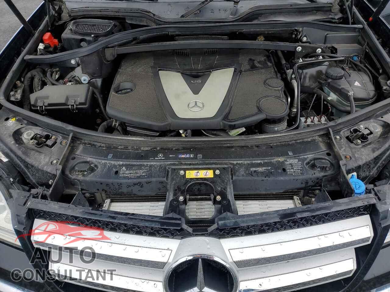 MERCEDES-BENZ GL 2012 - 4JGBF2FE3CA801313