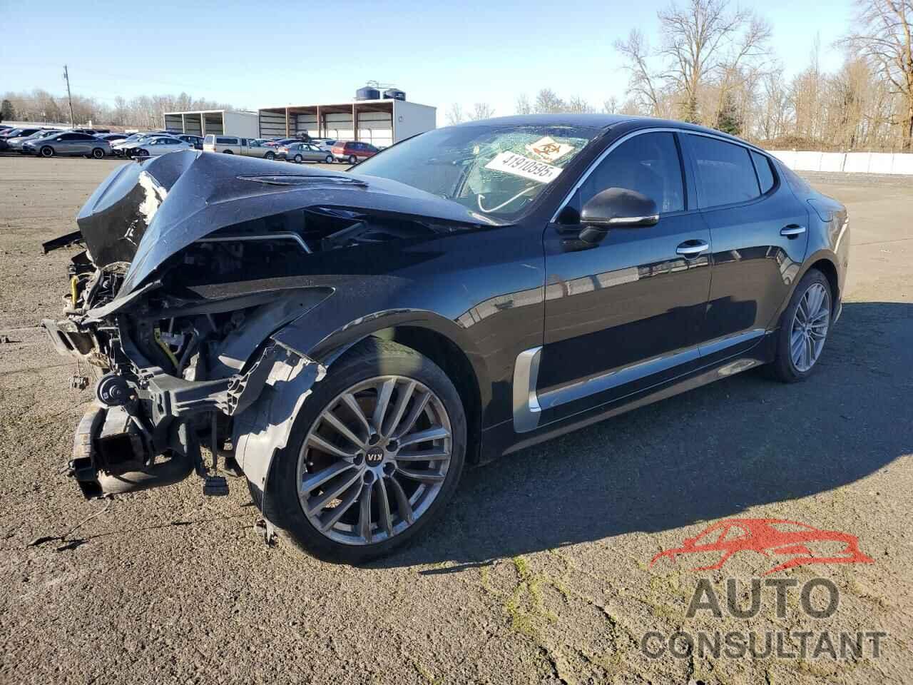KIA STINGER 2018 - KNAE15LA3J6031355