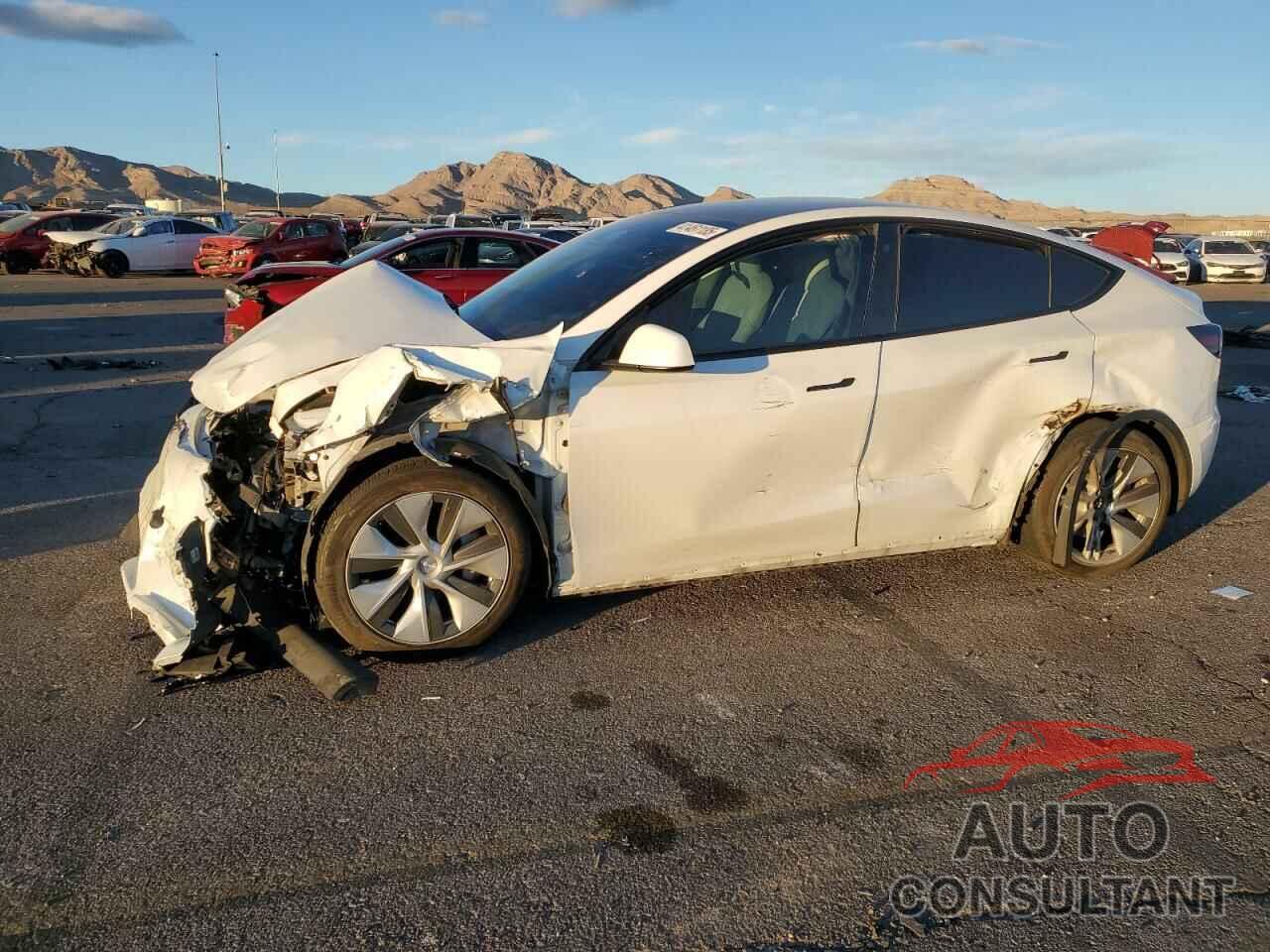 TESLA MODEL Y 2023 - 7SAYGDEE4PF622173
