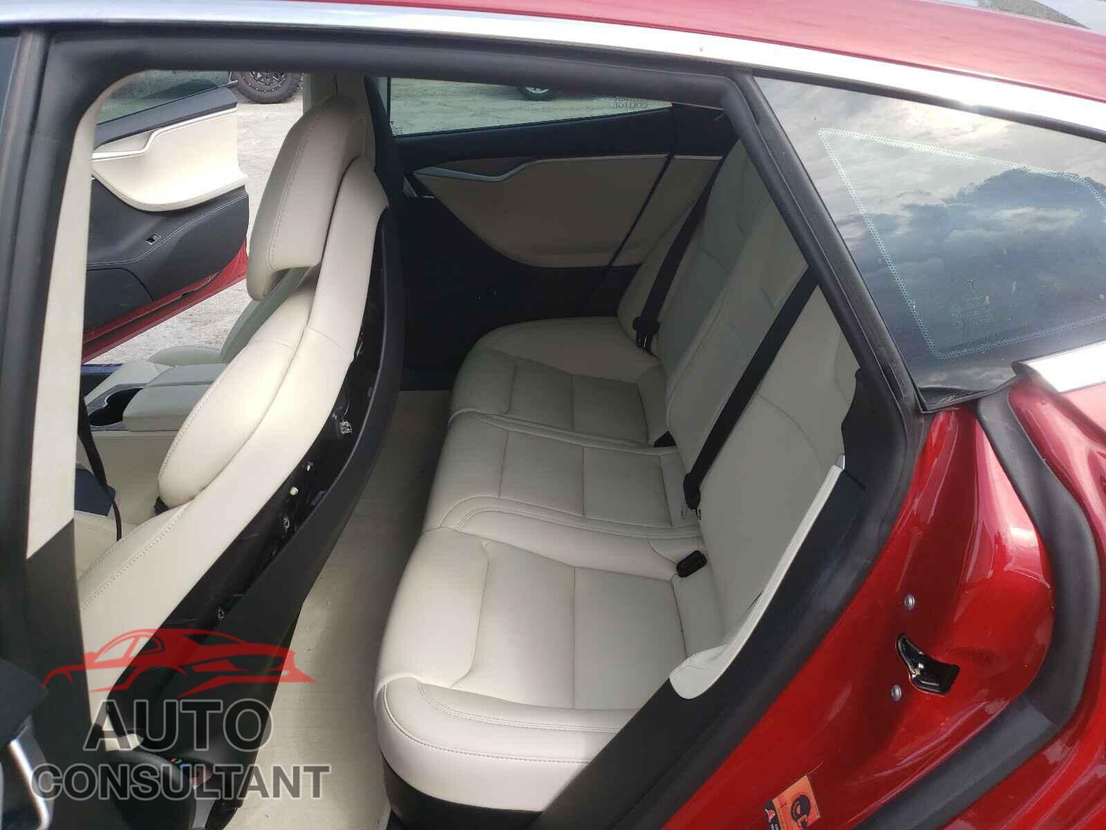 TESLA MODEL S 2017 - 5YJSA1E27HF231884