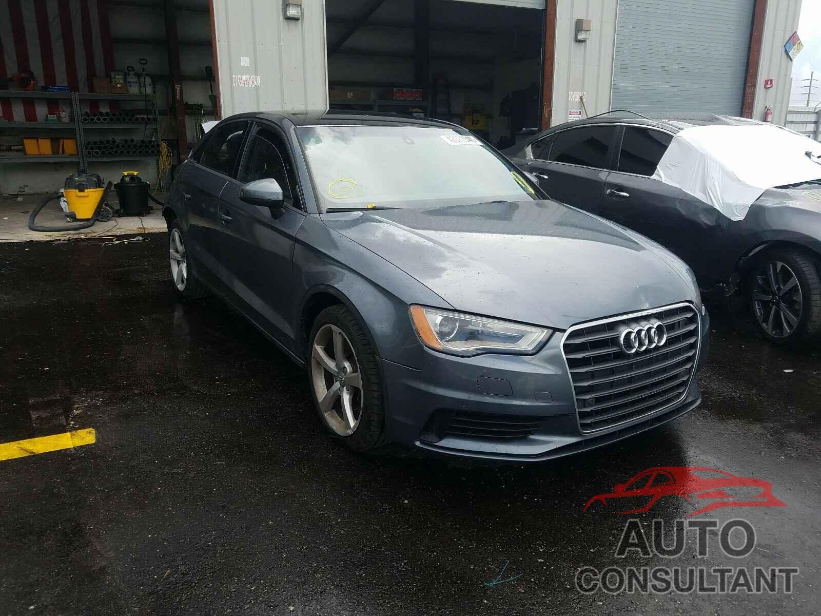 AUDI A3 2016 - WAUA7GFF6G1069622