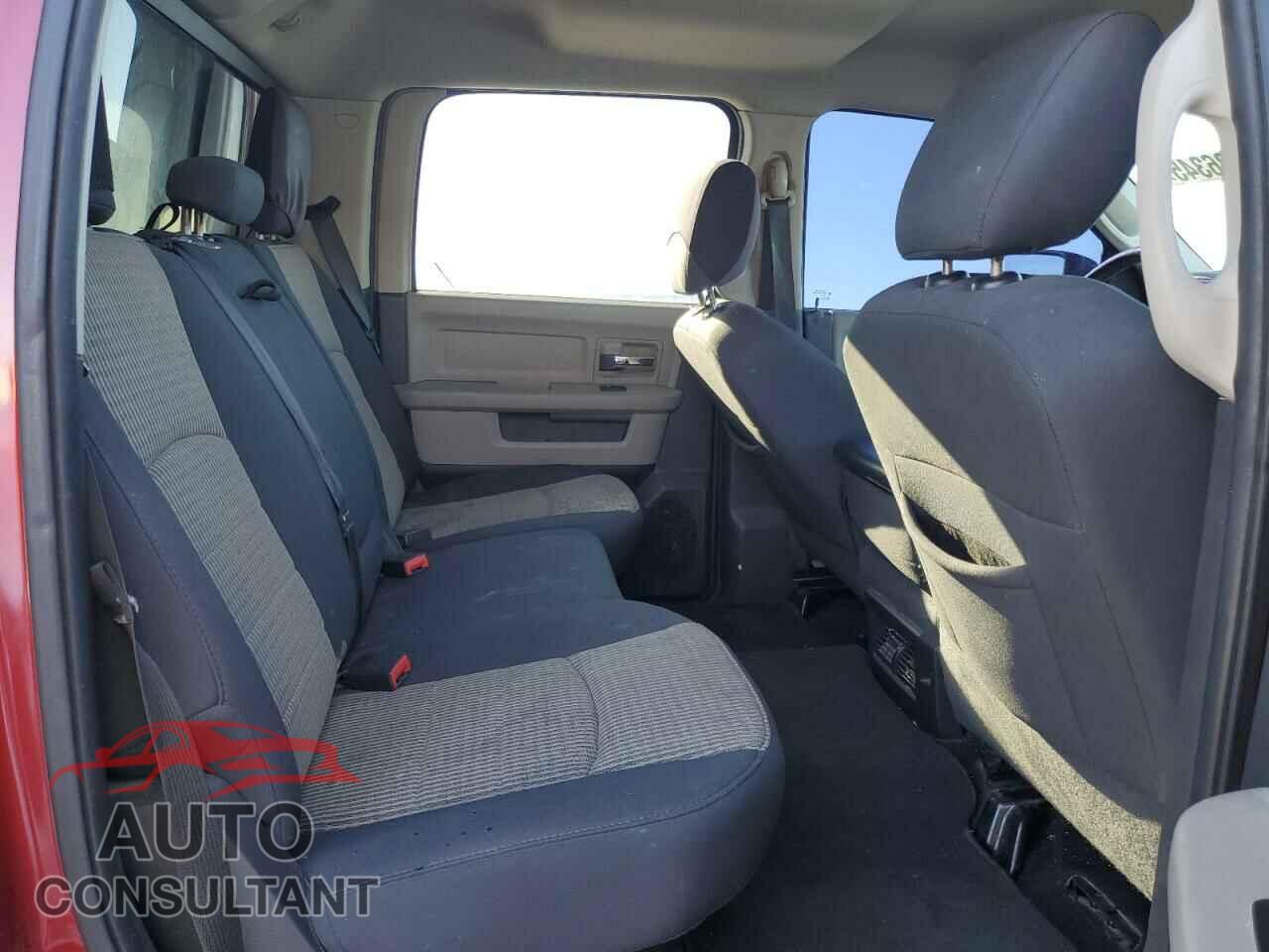 DODGE RAM 1500 2012 - 1C6RD7LTXCS110886