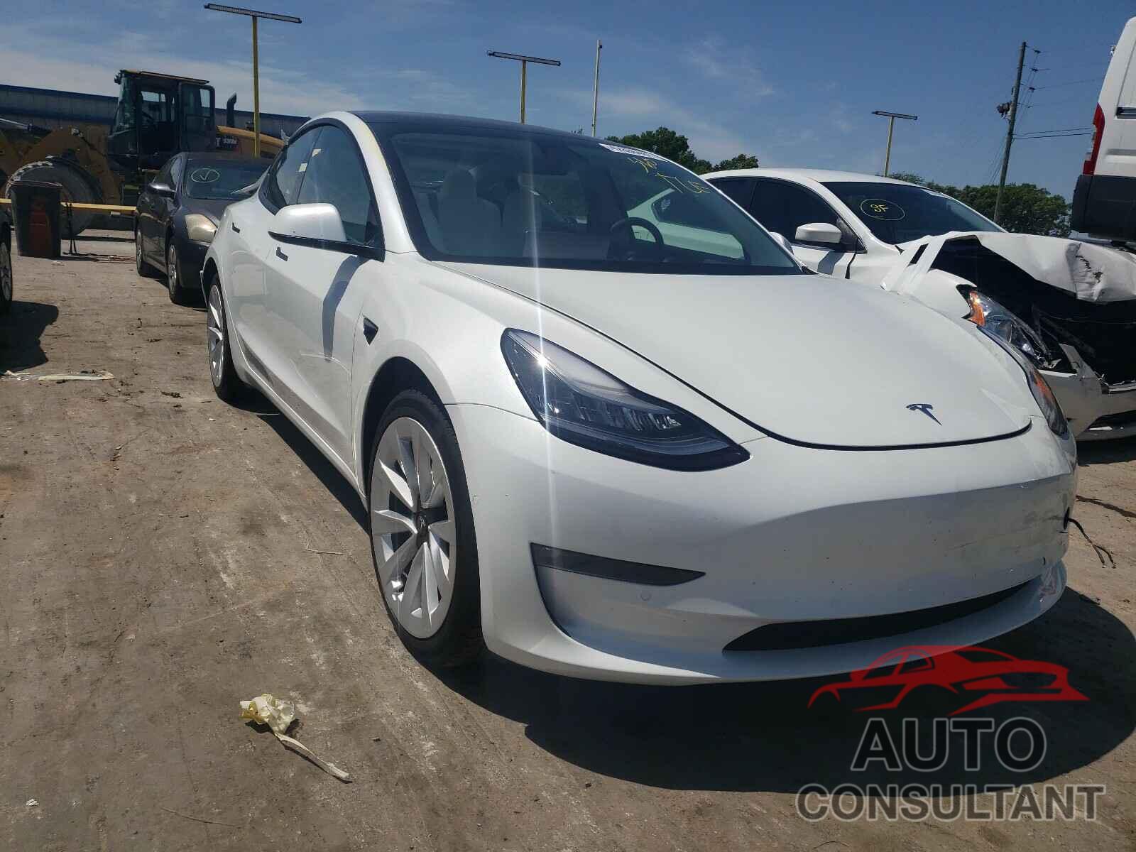TESLA MODEL 3 2021 - 5YJ3E1EB3MF860528