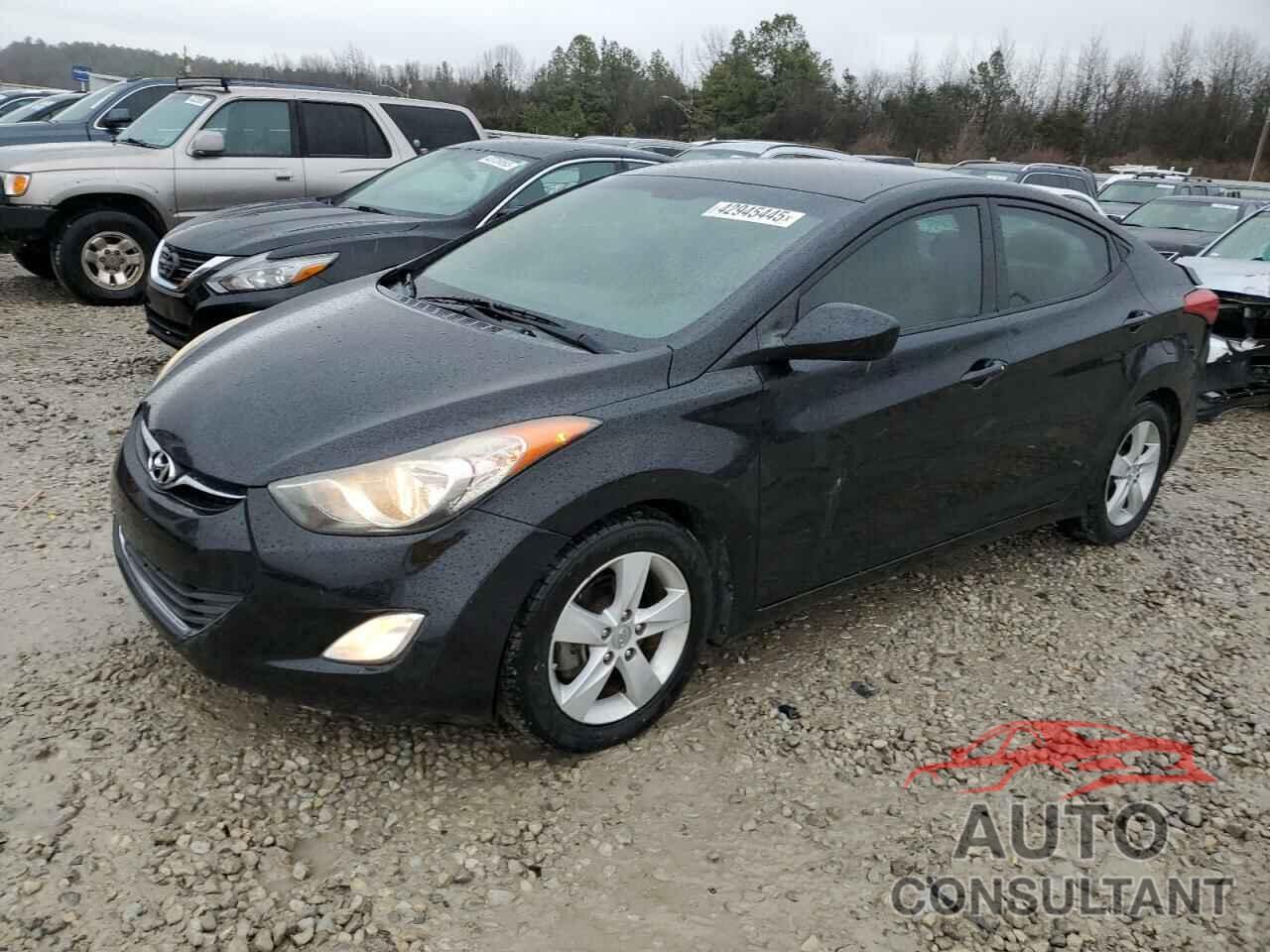 HYUNDAI ELANTRA 2013 - 5NPDH4AE5DH358540
