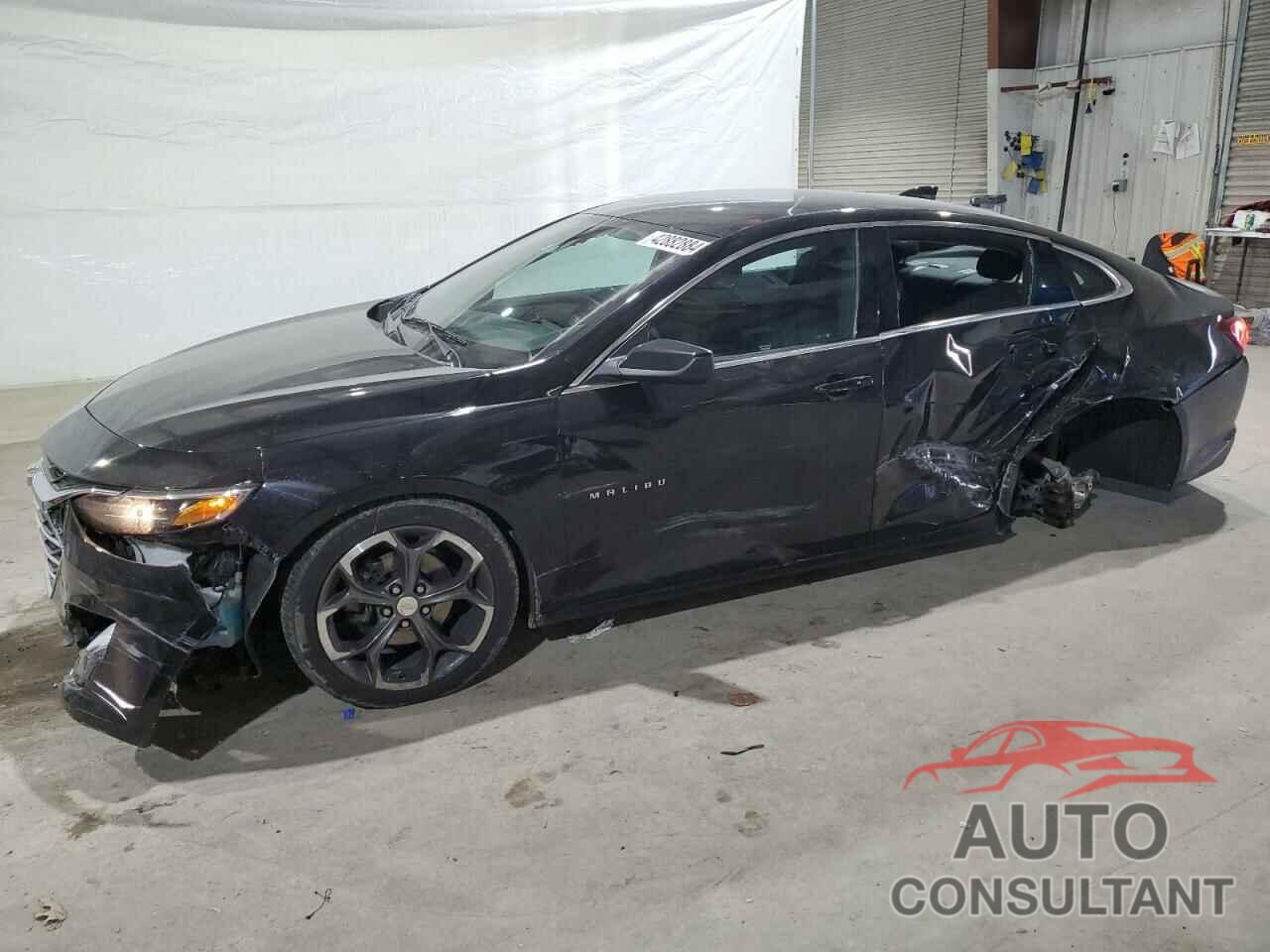 CHEVROLET MALIBU 2020 - 1G1ZD5ST5LF104395