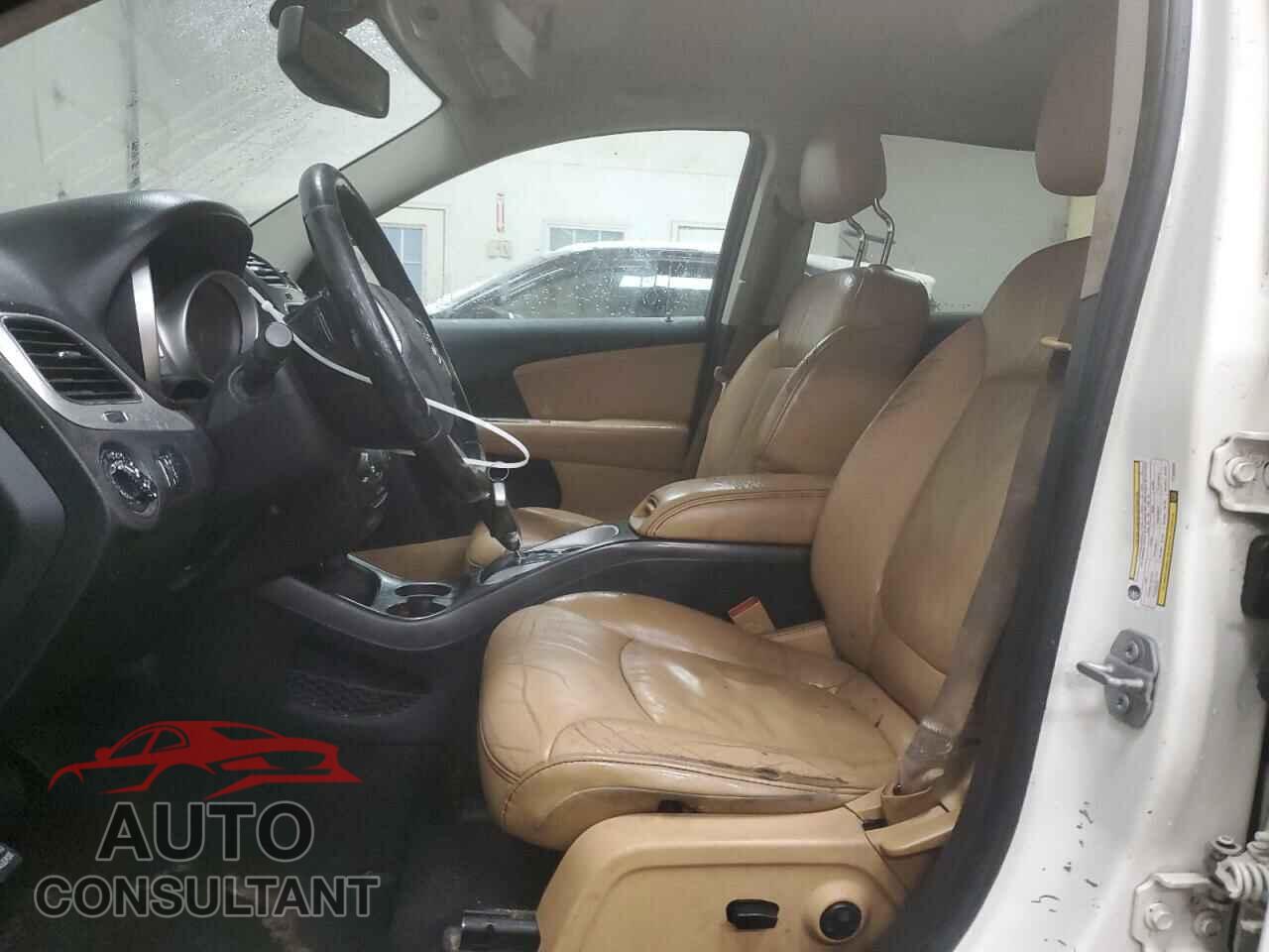 DODGE JOURNEY 2015 - 3C4PDCBG2FT599333