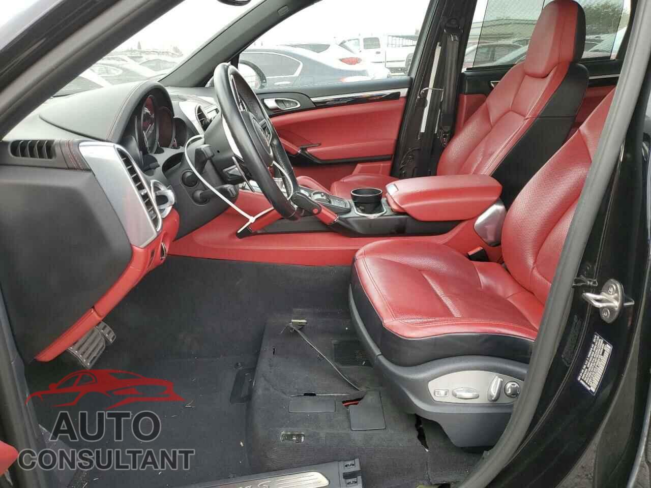 PORSCHE CAYENNE 2016 - WP1AB2A22GLA96148