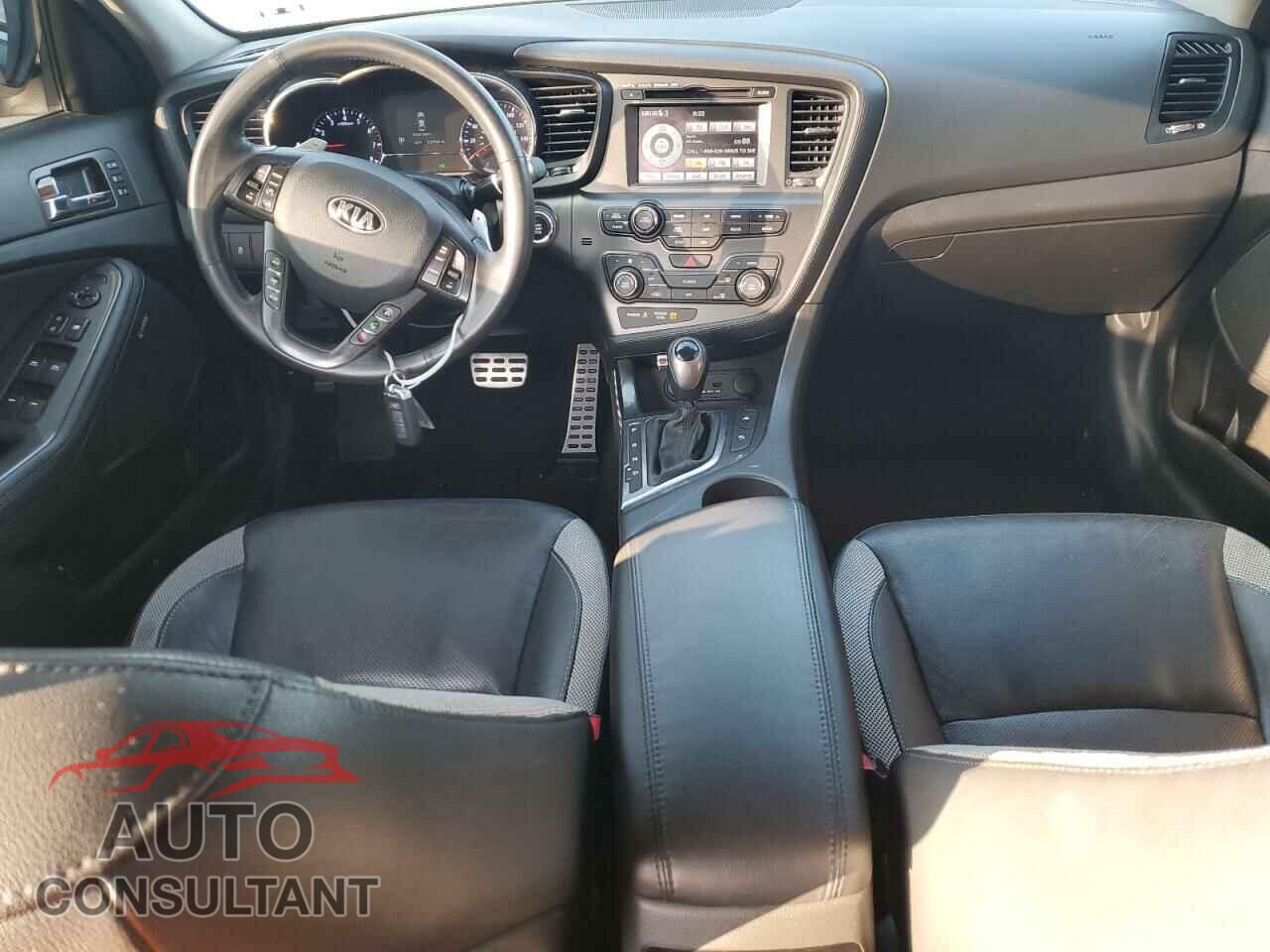 KIA OPTIMA 2013 - 5XXGR4A65DG181650
