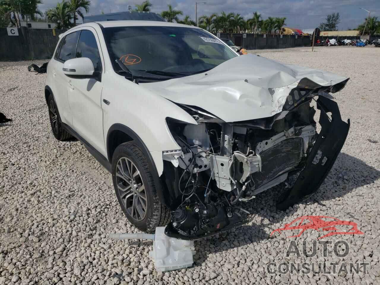 MITSUBISHI OUTLANDER 2018 - JA4AP3AU4JU023952
